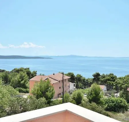 Dobrila Apartment